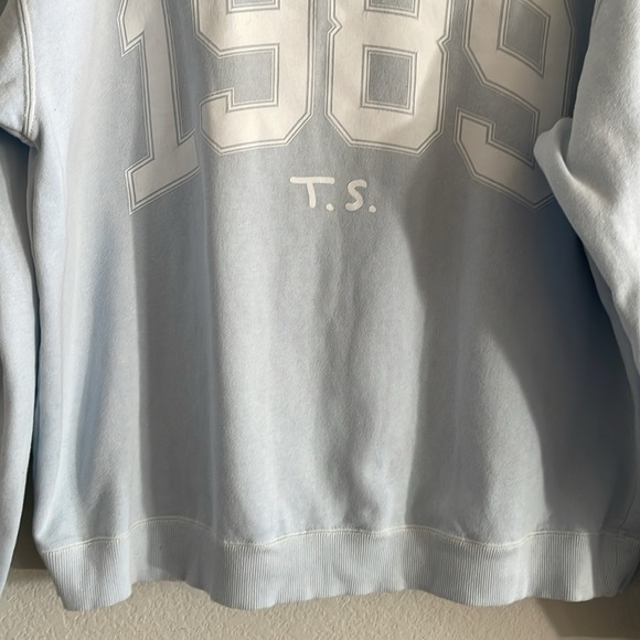 Taylor Swift Women’s Crew Neck Sweatshirt May 2022 Size 2X Loungewear Festival - Picture 5 of 13